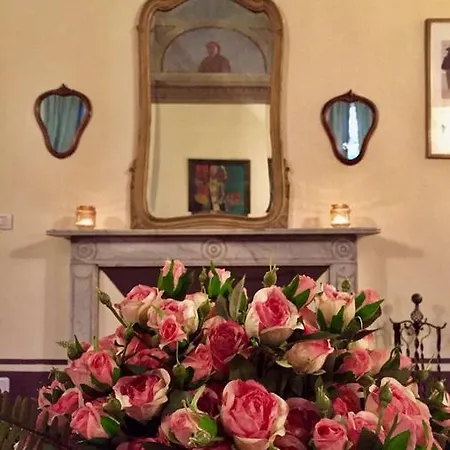 Lombardi Dell'aglio Bed & Breakfast *
